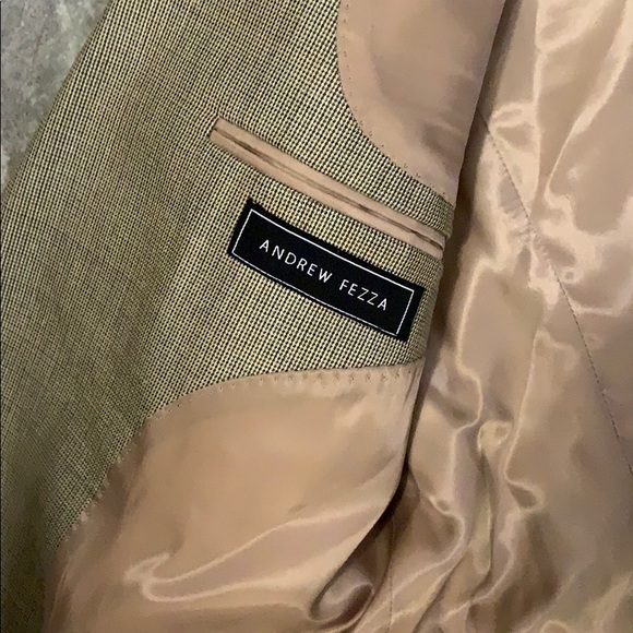 Men’s Gold Blazer - Picture 2 of 4